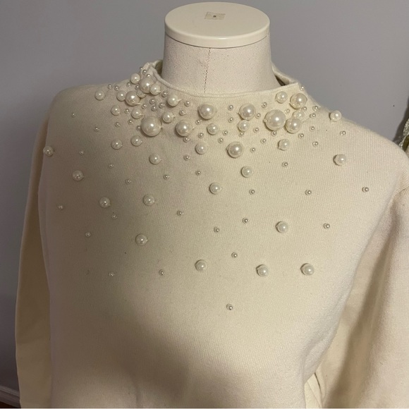 & Other Stories Oversized Pearl decoration knit sweater - Picture 2 of 5